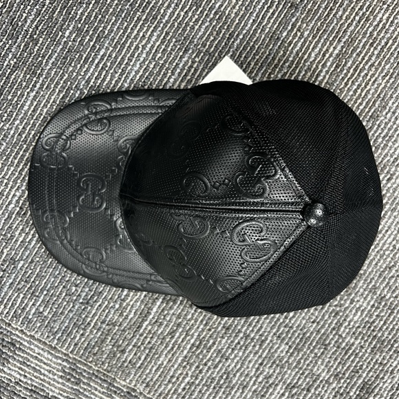 GUCCI BASEBALL CAP GG LOGO MESH LEATHER - Picture 13 of 16